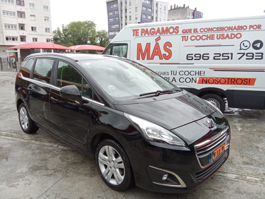 PEUGEOT 5008 1.6 HDI STYLE 7 PLAZAS